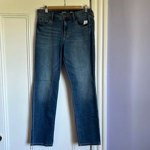 Old Navy jeans size 10 light blue wash, mid rise, new with tags